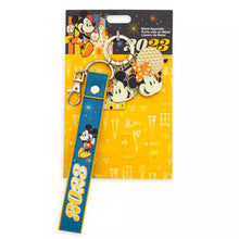 Load image into Gallery viewer, Mickey and Minnie Mouse Keychain – Walt Disney World 2023