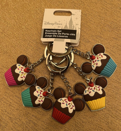 Disney Keychain - Mickey Mouse Cupcake - Sweet Treat