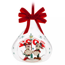 Cargar imagen en el visor de la galería, Mickey and Minnie Mouse Figural Holiday 2022  Ornament