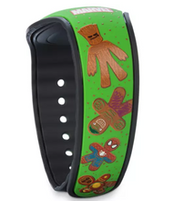 Cargar imagen en el visor de la galería, Marvel Holiday ''Gingerbread'' MagicBand 2 – Limited Edition