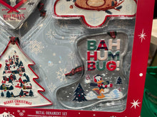 Cargar imagen en el visor de la galería, Disney Ornament Set - Holiday - Walt's Holiday Lodge - Metal