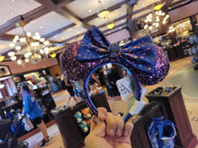 Cargar imagen en el visor de la galería, Disneyland Paris 30th Anniversary Loungefly Minnie Ears
