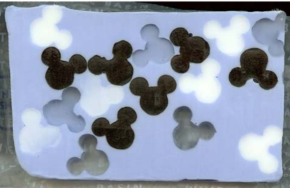 Disney Basin Fresh Cut Soap - Blue Mickey