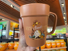 Cargar imagen en el visor de la galería, Spike the Bee Flower Pot Mug (Flower &amp; Garden Festival 2022)
