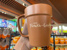 Cargar imagen en el visor de la galería, Spike the Bee Flower Pot Mug (Flower &amp; Garden Festival 2022)
