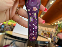 Load image into Gallery viewer, Chef Figment EPCOT International Food &amp; Wine Festival 2022 MagicBand
