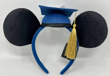 Cargar imagen en el visor de la galería, Class of 2023 Graduation Mickey Mouse Ears Headband with Mortarboard
