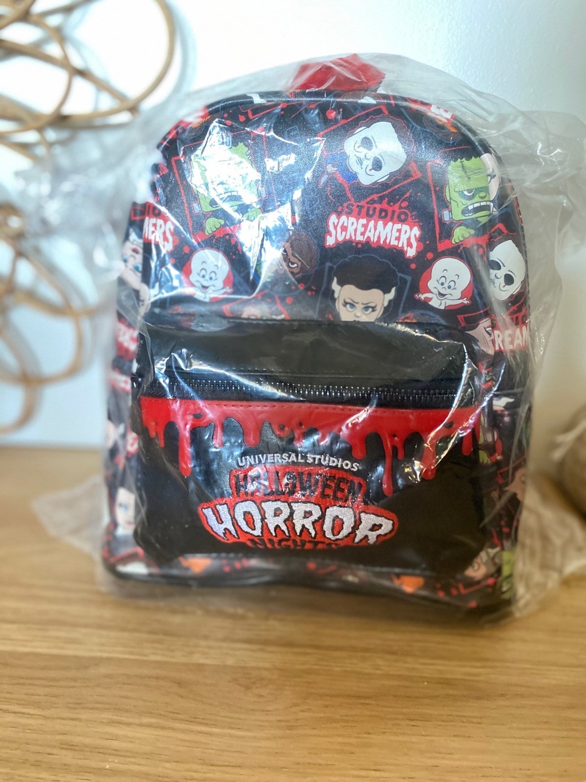 HHN22 Studio Screamers Mini Backpack – Magical Travels by Amy