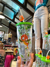 Cargar imagen en el visor de la galería, Orange Bird Sipper Tumbler
